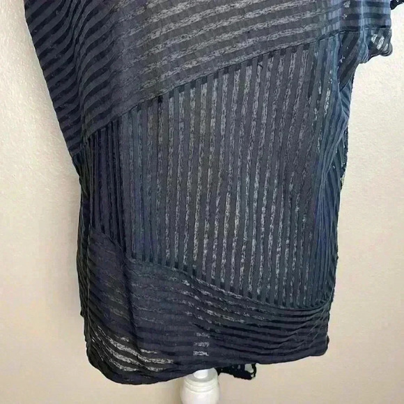 Free People Top Pullover Short Sleeve Scoop Neck Floral‎ Lace Black Sz XS - Picture 3 of 7